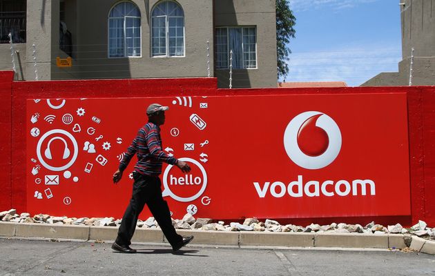 Starlink to launch in Kenya 4 Vodacom logo