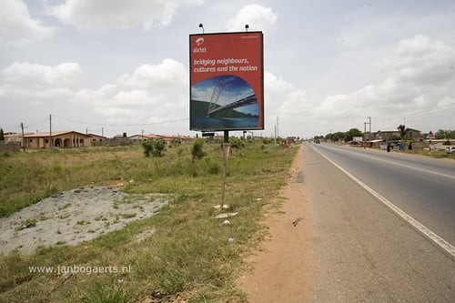 Chaka secures trading licence, Facebook's eCommerce revolution, Uganda's Airtel Money split 3 8205908682 592f2b21f3 e