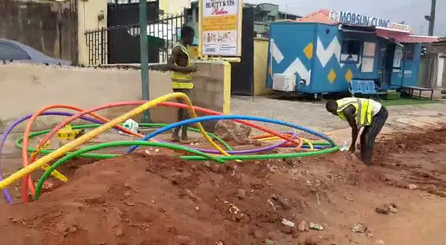 internet fibre cable