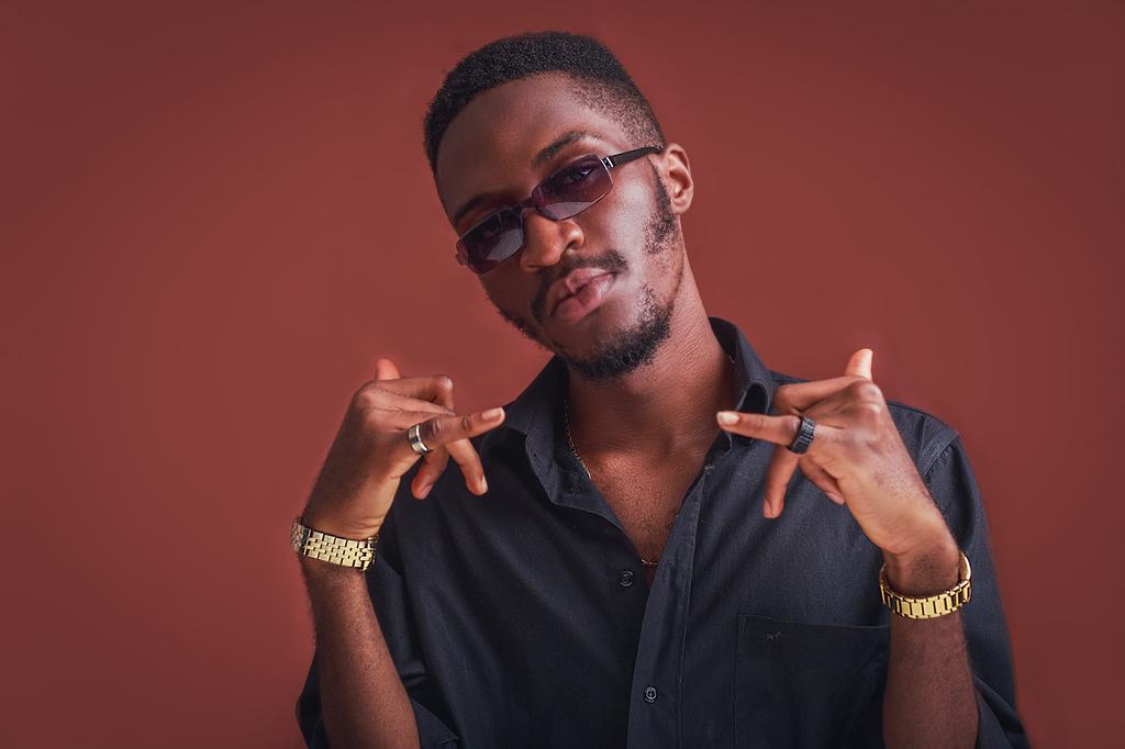 Bants about Ants: How the 'Ant Wey' trendsetter enchanted Nigerian and Ghanaian Twitter 1 Ant Man Reggie