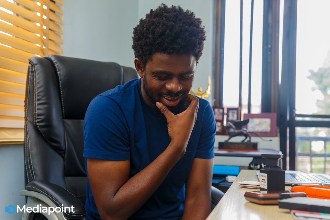 A Nigerian VR filmmaker's journey to international acclaim at the 2019 Venice Film Festival 2 JOHN BENSON 12
