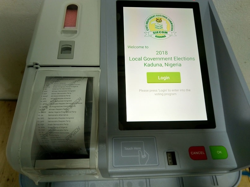 Inside Nigeria's first ever electronic voting exercise in Kaduna State 3 Electronic Voting Machine 1