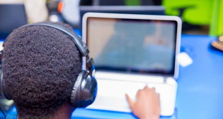 Don’t wait for ASUU; here are 7 marketable skills you can learn in 30 days 6 web designer