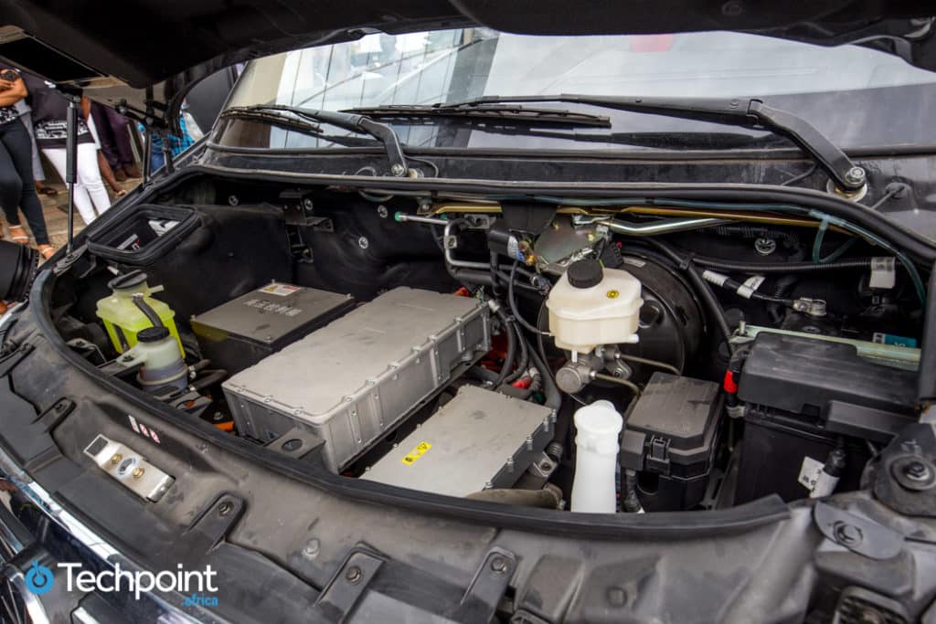 Nigeria’s GIGL partners Nigeria’s JET Motor Company to launch the country’s first electric cargo vans 3 JET EV bonnet