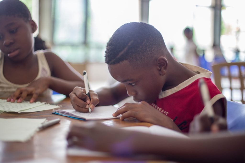 The unique case of Africans with learning disabilities and assistive technology 1 santi vedri O5EMzfdxedg unsplash