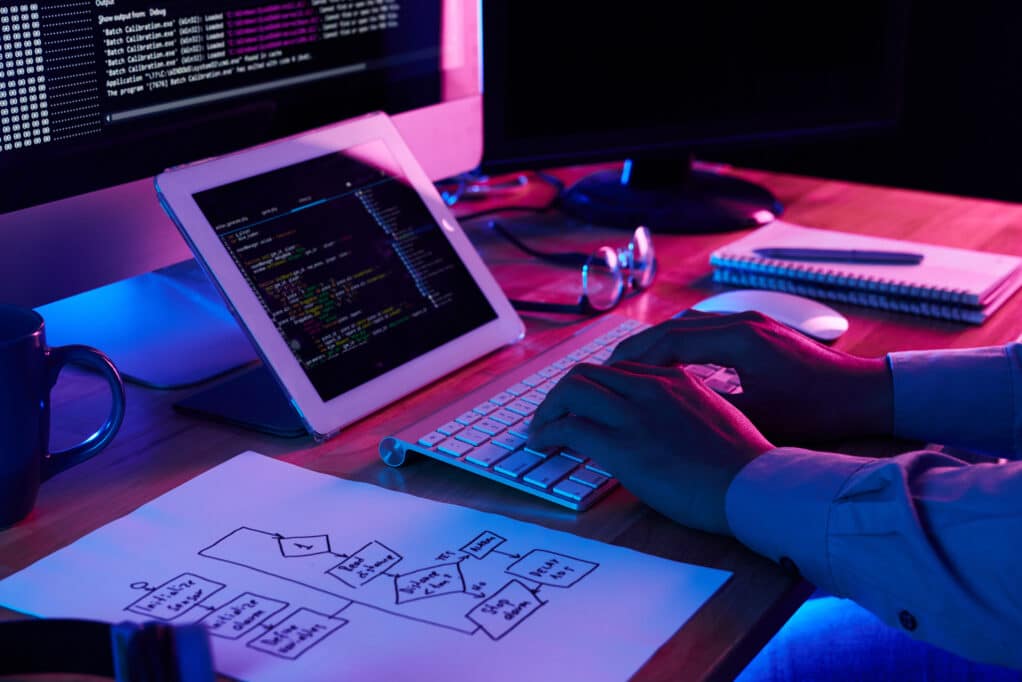 How Nigerian freelancers working with international companies are navigating payment challenges 2 Close-up image of programmer working at his desk in office