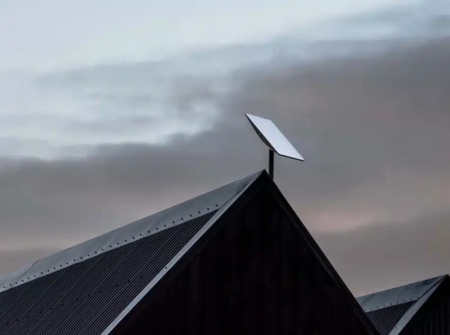 Starlink dish