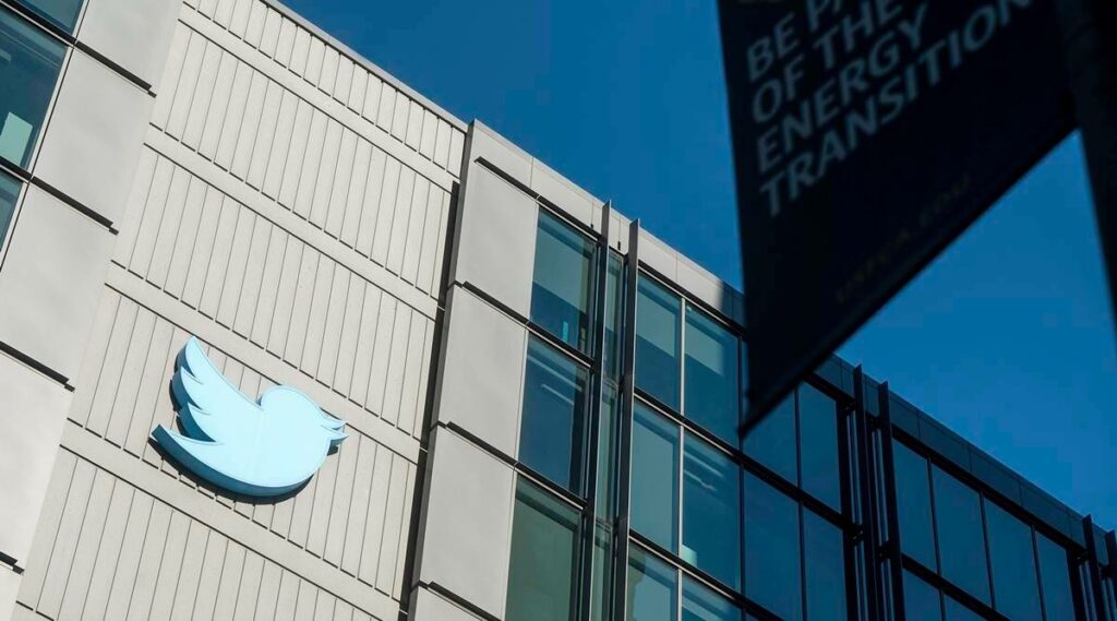 Microsoft to integrate OpenAI's ChatGPT chatbot into its Bing search engine 3 twitter office