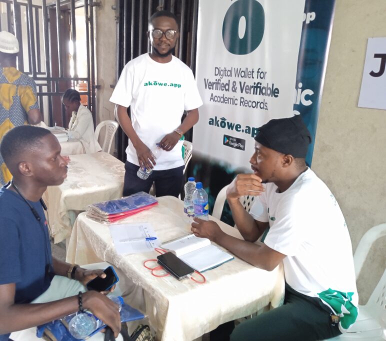 Akowe wants to put Nigerian certificates on the blockchain, and here's how it will work 1 Akowe