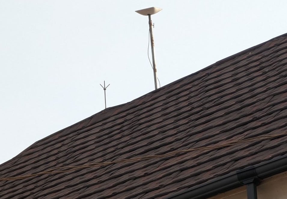 Starlink launches in Rwanda 2 Starlink dish
