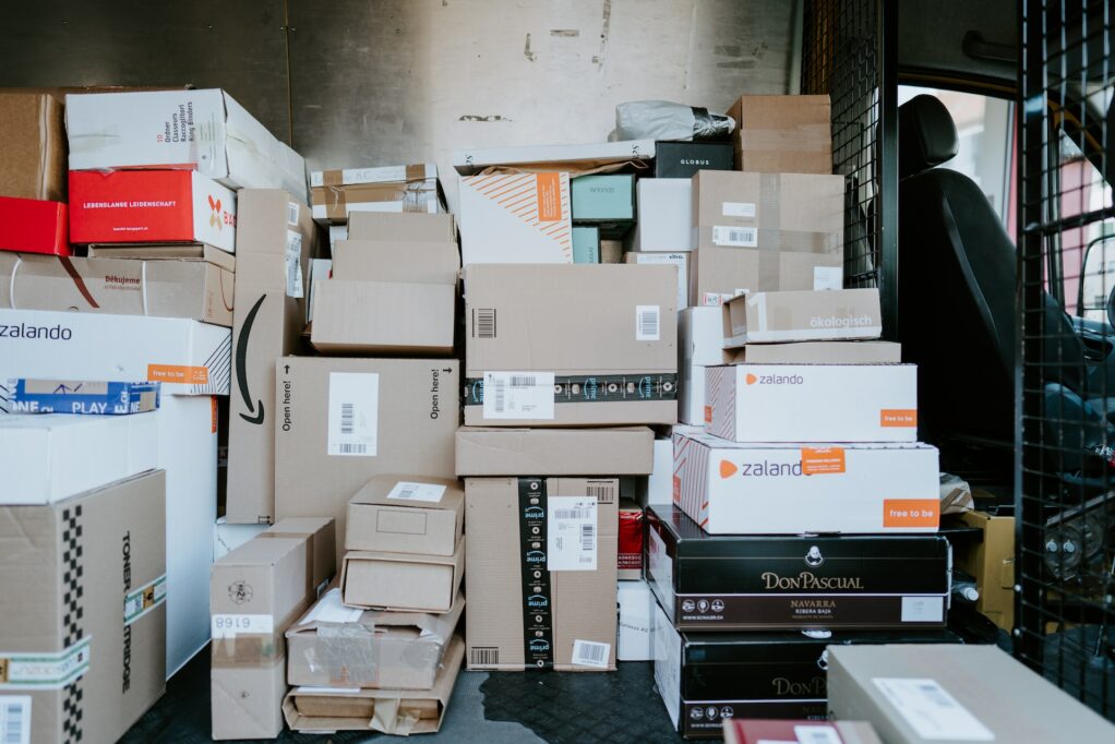 Uber and Bolt drivers banned from Soweto malls in South Africa 2 claudio schwarz q8kR ie6WnI unsplash