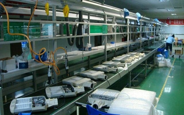 Kenya’s telcos partner China’s mobile device dealer, Shenzhen, to launch locally assembled smartphones