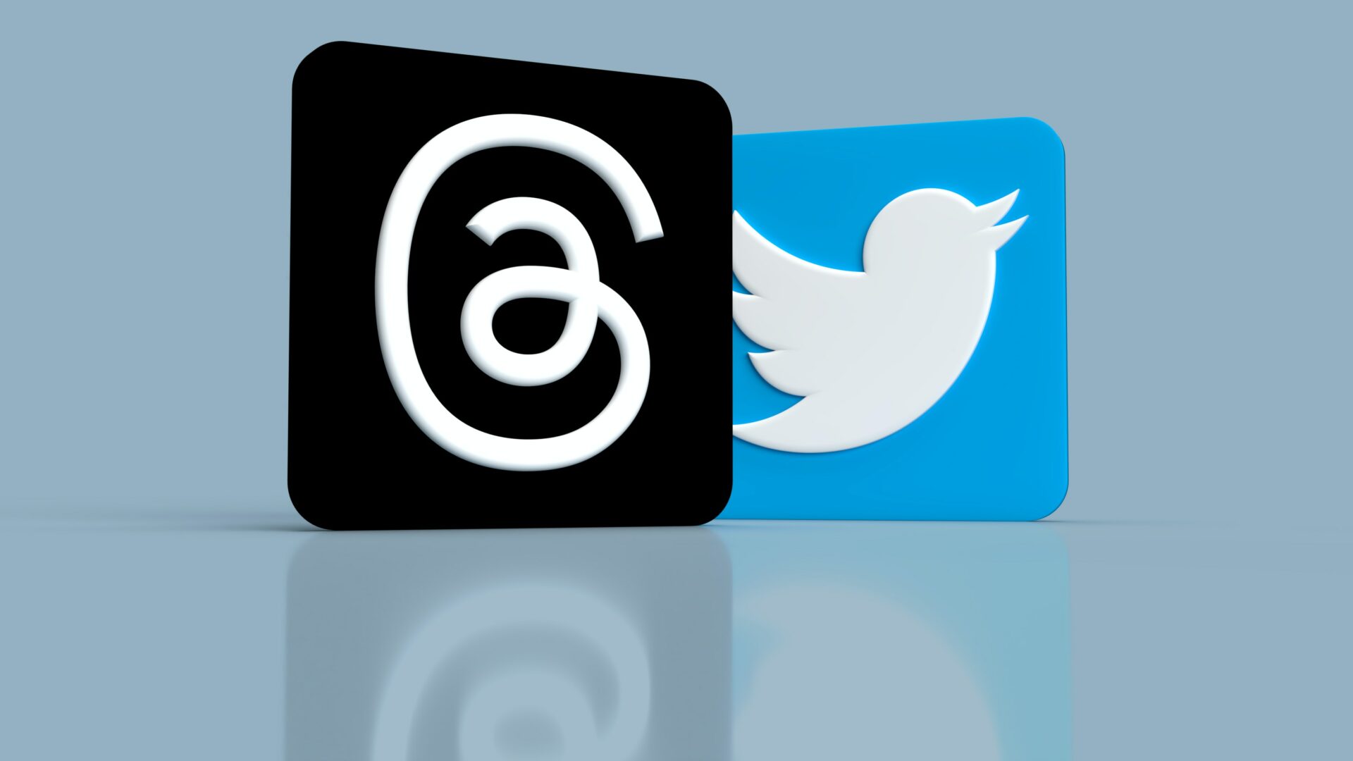 Threads’ daily active users drop by 20%. Twitter is not its only competition 