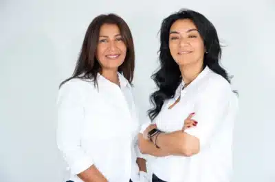 Almouneer's co-founders: Noha Khater (CEO) and Rania Kadry (CTO)