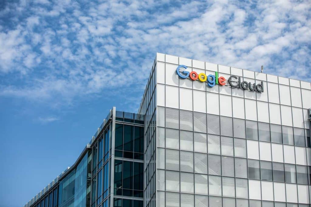 Liquid C2 partner Google and Anthropic for advanced cloud solutions in Africa 1 Google Cloud