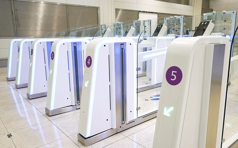 Smart Gates, Dubai international Airport