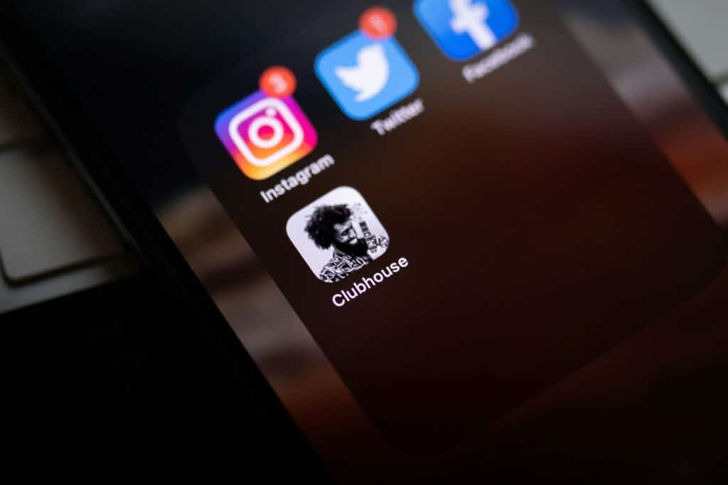 Nigerian telecom regulator proposes a 30-60% hike in telecom tariffs 2 Social media apps